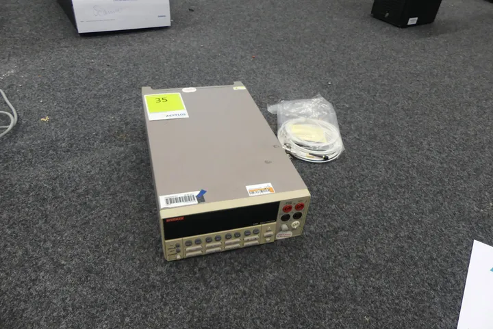 Keithley Digitalmultimeter mit Zubehör Typ: 2001